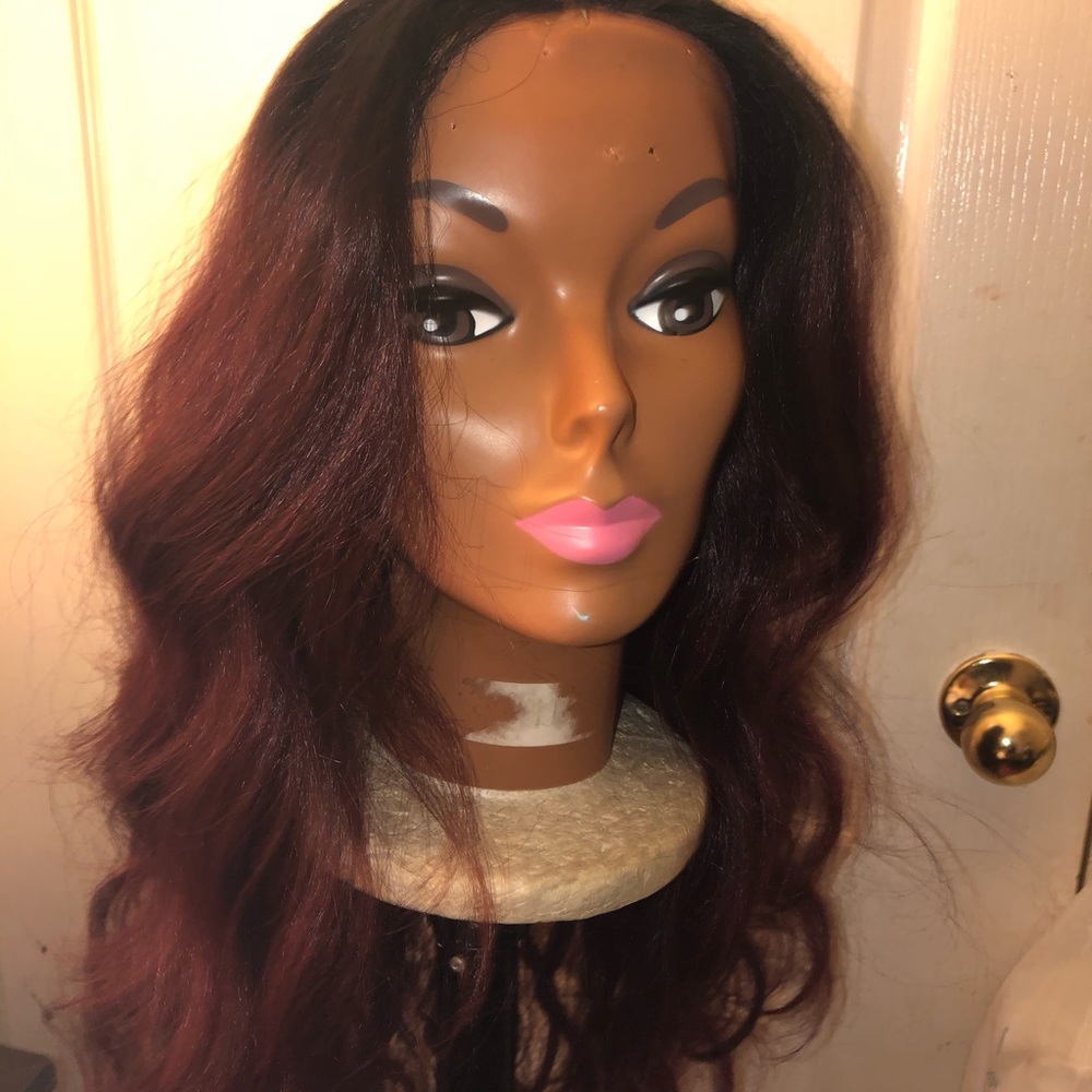 Synthetic burgundy closure wig